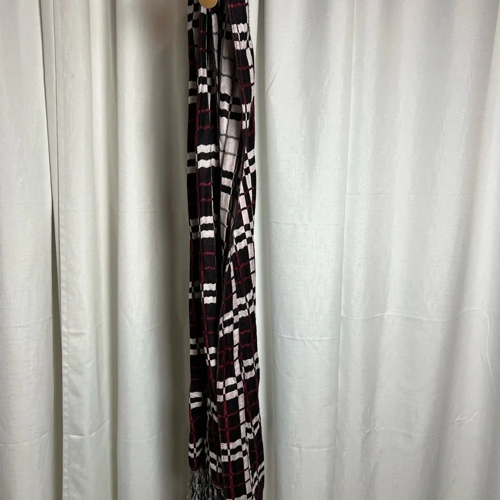 Forever Collectibles Chicago Blackhawks NHL Checkered Scarf